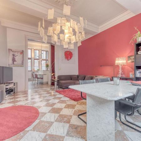 Duplex 2 Chambres Situe Au Centre Du Coeur Historique De Liège Kültér fotó